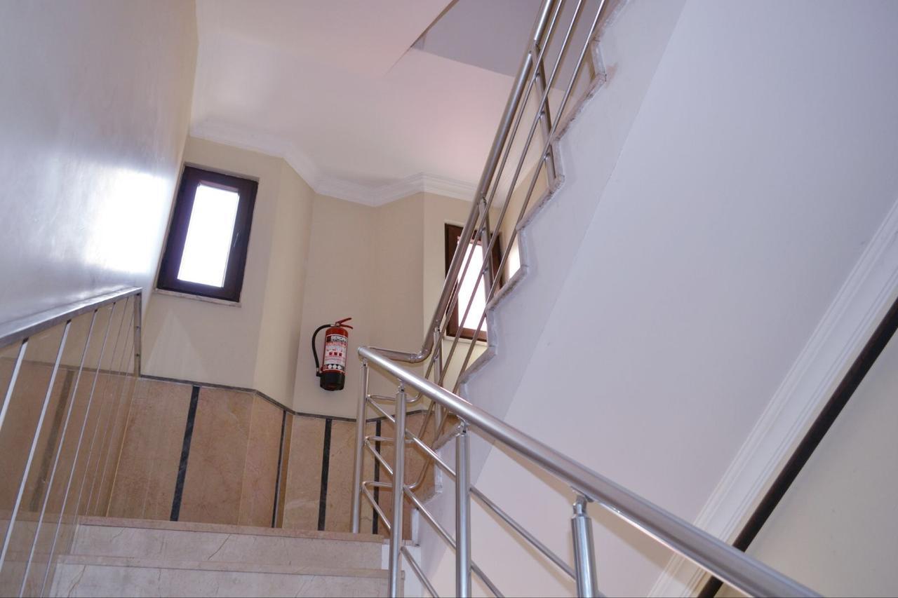 The Twins Apartmens Aparthotel Trabzon Exterior photo